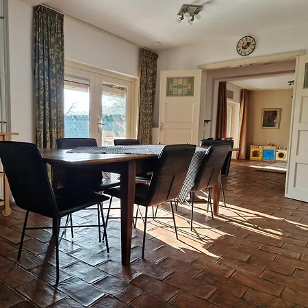 Holiday home Rozenhofje Asselt - Roermond Swalmen